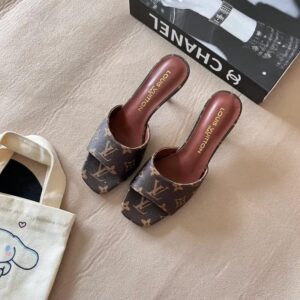 Louis Vuitton Coffee Pump Heel For Women